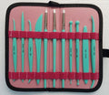 Estojo de Ferramentas Plástico + 3 Pinceis Silicone Tiffany